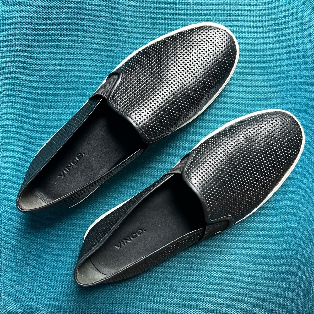 Vince Perforated Leather Blair Sneaker size 10